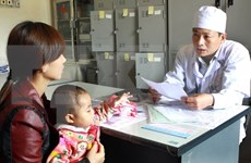 Hanoi por ampliar cobertura de seguro médico y social
