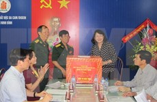 Vicepresidenta vietnamita entrega obsequios a víctimas de Agente Naranja