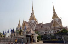 Busca Camboya apoyo europeo en agronomía y exportación