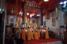 Colocan tabla de nombre para pagodas vietnamitas en Tailandia