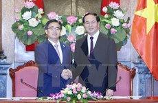 Vietnam estimula a empresas japonesas a aumentar inversiones en el país