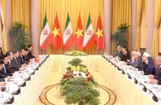 Presidente de Vietnam sostiene conversaciones con su homólogo iraní