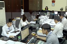 Parlamento de Vietnam continúa sesiones de trabajo con análisis de proyectos de ley