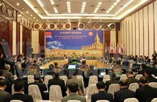 Vietnam incrementa cooperación jurídica con Laos y China