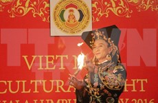 Presentan en Malasia rito del culto a la Diosa Madre del pueblo vietnamita