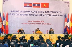 Premier vietnamita intervino en Cumbre de Triángulo de Desarrollo CLV