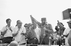 [Fotos] La visita histórica de Fidel Castro a Vietnam en 1973