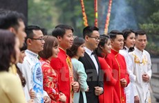 Boda colectiva de 40 parejas en Hanoi 