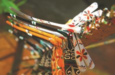 Libélulas de bambú de Thach Xa: el arte de hacer un juguete tradicional