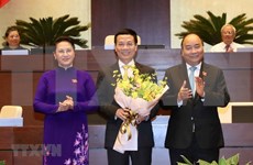 [Foto] Asamblea Nacional aprueba designación de Nguyen Manh Hung como ministro de Información y Comunicación