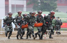 [Foto] Ejércitos de Vietnam y China realizan ensayo de rescate en caso de desastres naturales y epidemias