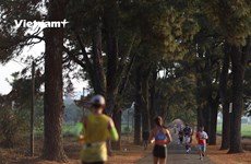 Participan casi cinco mil atletas en campeonato nacional de maratón en Vietnam