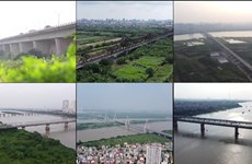 Puentes que cruzan el Río Rojo en Hanoi