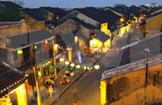 (Video) Mágica noche de farolillos en casco antiguo de Hoi An