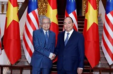 (Video) El primer ministro de Vietnam se reunió con su homólogo malasio