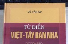 Diccionario vietnamita - español publicado por primera vez en Vietnam