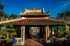 Mausoleo de Mac Cuu, destino cultural e histórico impresionante en Ha Tien 