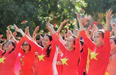Programa de Ao dai promueve el turismo y la cultura de Ciudad Ho Chi Minh