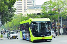 Hanoi aplica medidas para desarrollar el transporte ecológico