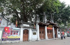 Cerrados sitios históricos en Hanoi