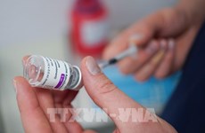 Distribuyen en Vietnam segundo lote de vacunas contra el COVID-19
