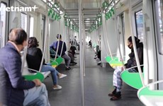 Cinco razones por las que los pasajeros eligen el tren elevado Cat Linh-Ha Dong  en Hanoi