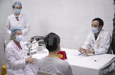 Realizan primer ensayo de vacuna anticovid de Vietnam en seres humanos