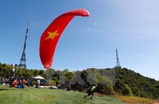 [Fotos] Concurso de parapentes en Da Nang