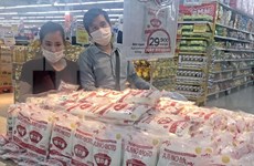 [Foto] Hanoi asegura suficientes mercancías a la población en temporada de COVID-19