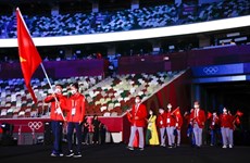 Delegación vietnamita en la ceremonia inaugural de los Juegos Olímpicos de Tokio 