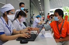  Ciudad Ho Chi Minh comienza mayor campaña de vacunación contra el COVID-19