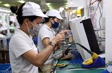 Vietnam registra superávit comercial de 225 millones de dólares