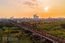 Urgen soluciones para conservar histórico puente Long Bien 
