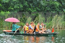 Flujo de turistas internacionales en Vietnam continúa aumentando en agosto