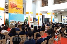 Cultivan en Vietnam gusto por la lectura mediante diversos medios 