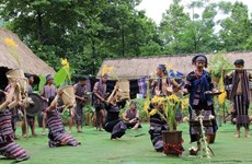 Celebran múltiples actividades culturales de etnias minoritarias en Hanoi en agosto
