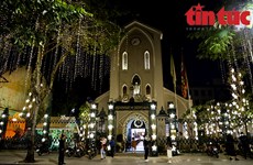 Iglesias en Hanoi dan bienvenida a la Navidad de 2022 