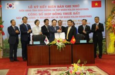 Grupo sudcoreano invierte mil millones de dólares en provincia de Vietnam 