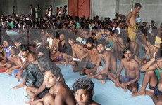 Indonesia llama el fin de violencia hacia los rohingyas