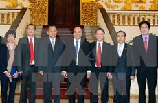 Premier pide a agencias de noticias de Vietnam y Laos a fomentar cooperación bilateral