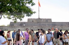 Vietnam logra nuevo récord por recibir diez millones turistas extranjeros en 2016