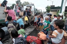 Filipinas: Al menos un muerto durante el paso del tifón Nock-Ten 