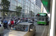 Entra en operación en Hanoi  autobús de transito rápido