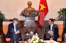 Vicepremier vietnamita promete mejores condiciones para empresas españolas