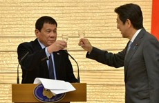 Shinzo Abe anuncia ayuda de ocho mil 700 millones de dólares a Filipinas 