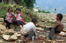 Proveen ayudas gubernamentales a comunas vietnamitas necesitadas