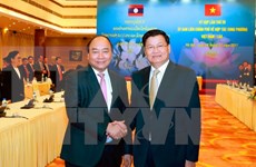 Premier laosiano concluye con éxito visita en Vietnam  
