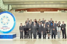 Altos funcionarios de APEC buscarán en Vietnam impulsar crecimiento inclusivo  