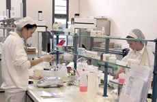 Empresa cosmética de Italia planea aumentar inversiones en Vietnam