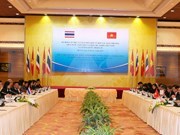 Vietnam y Tailandia robustecen cooperación en defensa  